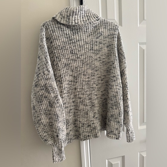 Aerie Offline Oversized Cotton Turtleneck Chunky Knit Sweater XS Longsleeve - Picture 3 of 5
